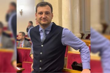 Нардеп Игорь Васильковский выехал из страны по румынскому паспорту Нардеп Игорь Васильковский выехал из страны по румынскому паспорту