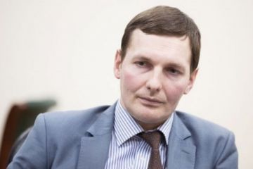 Іран готовий виплатити компенсації сім’ям жертв збитого Боїнга, але не одразу Іран готовий виплатити компенсації сім’ям жертв збитого Боїнга, але не одразу