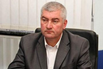 НЕПРИКАСАЕМЫЙ АНАТОЛИЙ ШАМАЛЮК - КОГДА ЗА ГРАБЕЖ НАРОДА ОТВЕТИТ ЭКС МЭР КАЛИНОВКИ?   НЕПРИКАСАЕМЫЙ АНАТОЛИЙ ШАМАЛЮК - КОГДА ЗА ГРАБЕЖ НАРОДА ОТВЕТИТ ЭКС МЭР КАЛИНОВКИ?