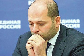 Свердловский депутат-единоросс за год увеличил свой официальный доход в 25 раз – с 4 копеек до 1 рубля Свердловский депутат-единоросс за год увеличил свой официальный доход в 25 раз – с 4 копеек до 1 рубля