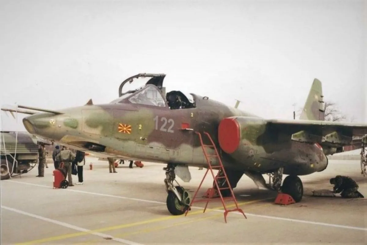 Північна Македонія передала Україні чотири Су-25. Про це пишуть місцеві ЗМІ