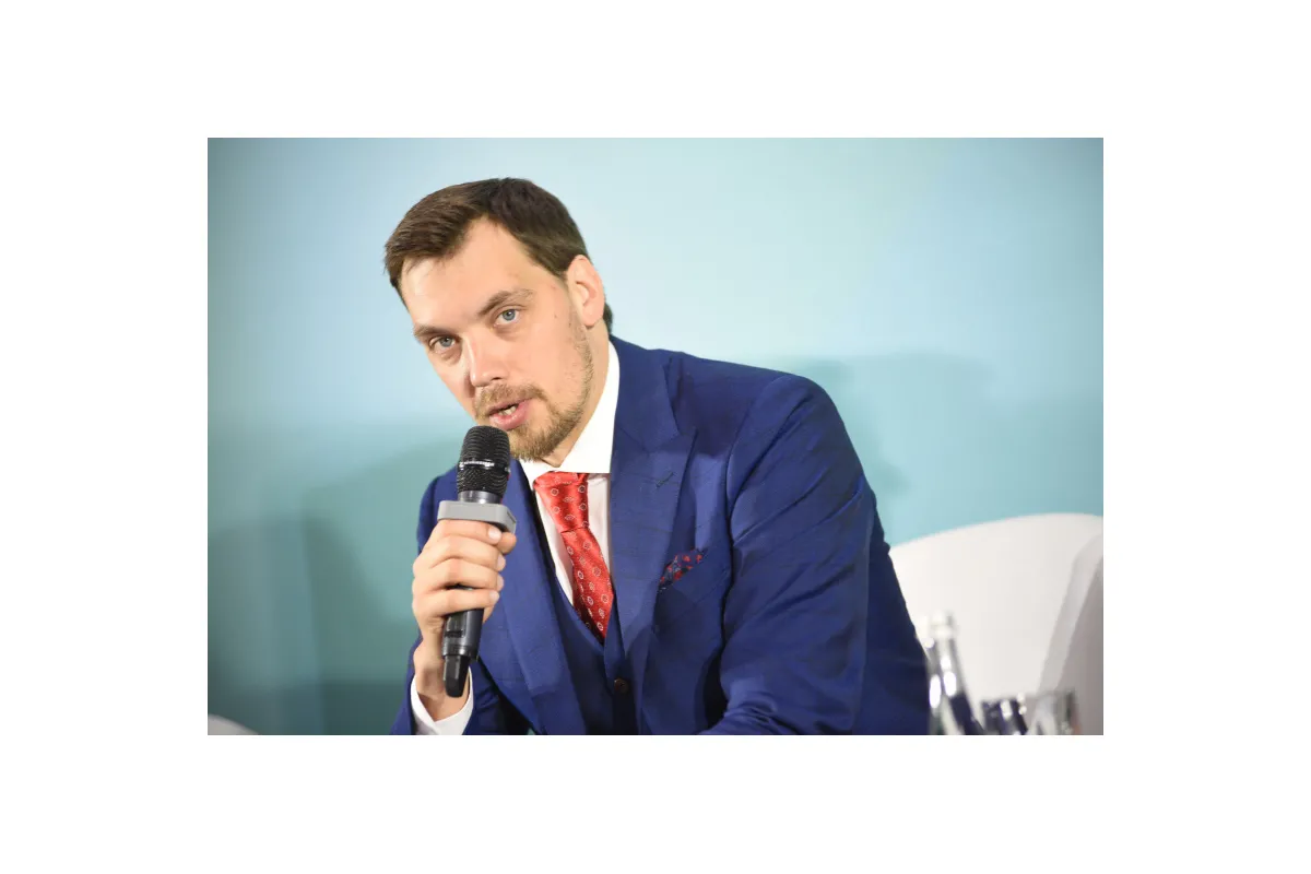 Уряд ініціює Фонд IT Creative, який буде виховувати нових ІТ-спеціалістів, – Олексій Гончарук