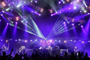 Імідж  та PR-акція в українському шоу-бізнесі: відверті образи та благодійні акції Імідж  та PR-акція в українському шоу-бізнесі: відверті образи та благодійні акції