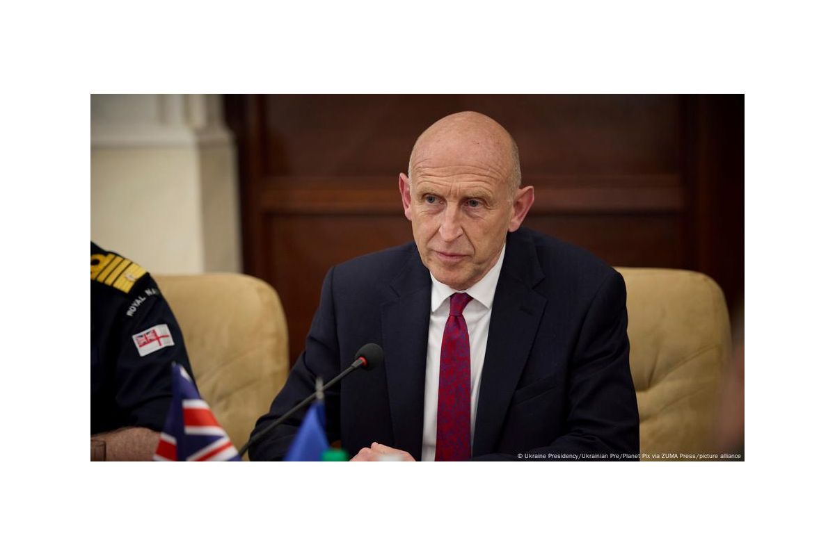 Британія направила понад £1 млрд від російських активів на зброю для України Британія направила понад £1 млрд від російських активів на зброю для України