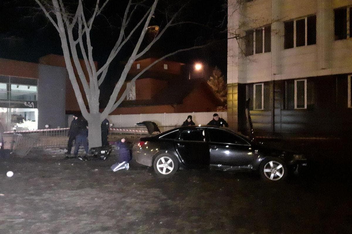 Обвинувачуваного в ДТП, внаслідок якої загинув ведучий Олександр Усачов, залишили під вартою ще на 60 діб Обвинувачуваного в ДТП, внаслідок якої загинув ведучий Олександр Усачов, залишили під вартою ще на 60 діб