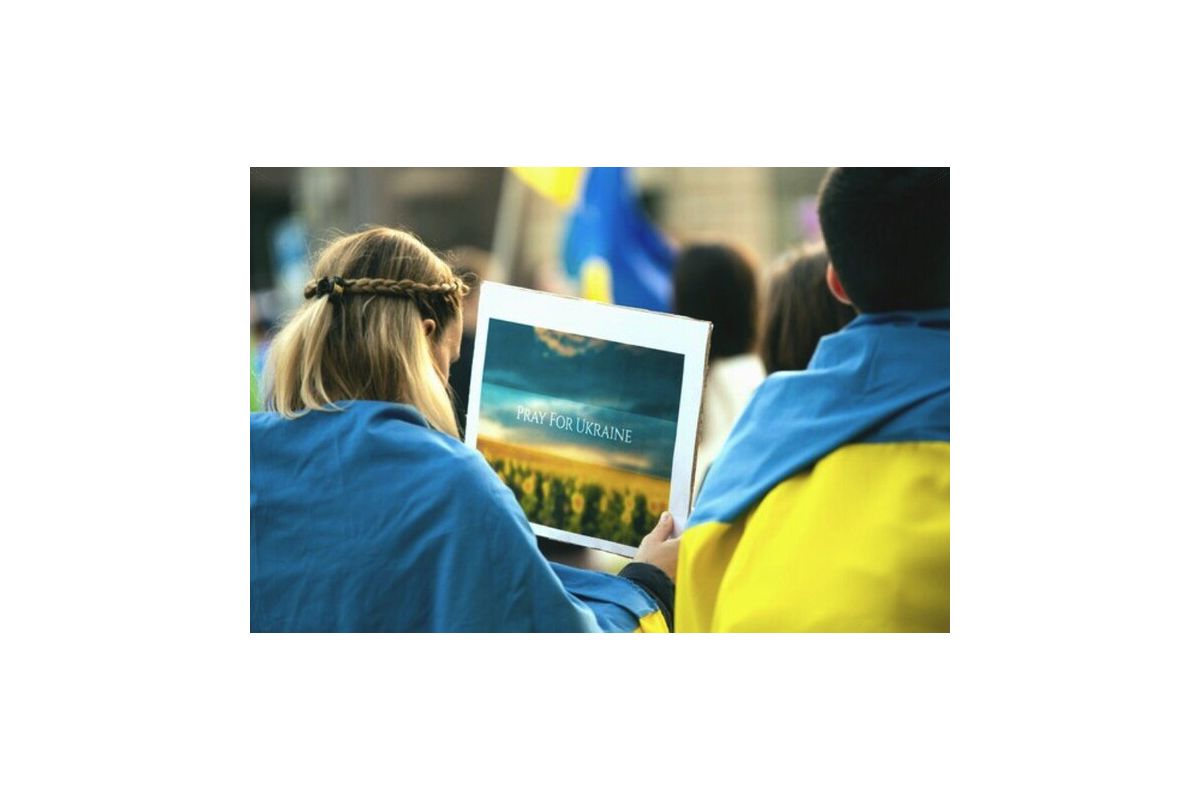 Близько 650 тисяч українців знайшли роботу за спрощеною процедурою в Польщі Близько 650 тисяч українців знайшли роботу за спрощеною процедурою в Польщі