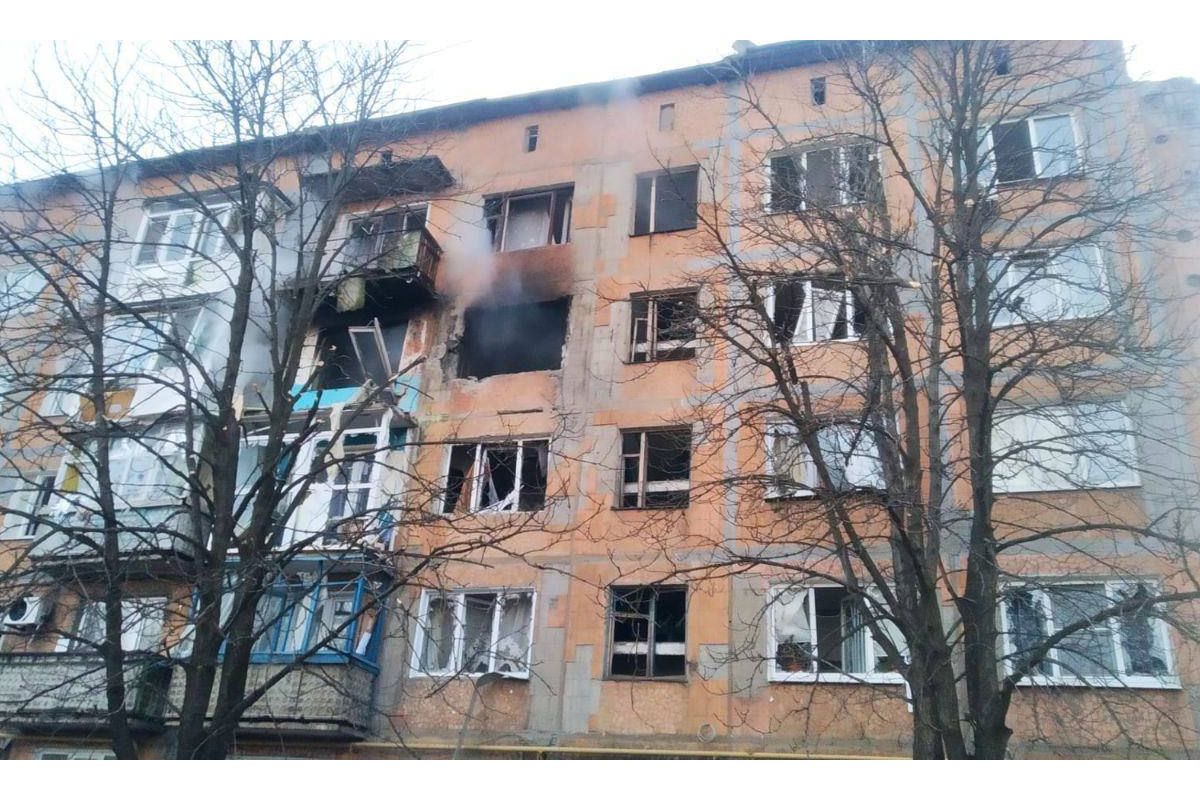 На Донеччині внаслідок чергового ворожого обстрілу загинула людина На Донеччині внаслідок чергового ворожого обстрілу загинула людина