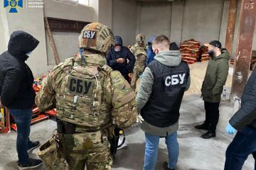 СБУ блокувала контрабанду рекордної партії героїну до країн Євросоюзу (відео) СБУ блокувала контрабанду рекордної партії героїну до країн Євросоюзу (відео)