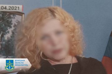 Шиє одяг для окупантів – заочно судитимуть директорку Сніжнянської швацької фабрики «Сніжинка» Шиє одяг для окупантів – заочно судитимуть директорку Сніжнянської швацької фабрики «Сніжинка»