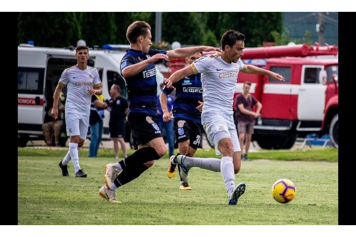 Екс-гравець футбольної команди «Агробізнес» тепер буде бігати за одеський «Чорноморець» Екс-гравець футбольної команди «Агробізнес» тепер буде бігати за одеський «Чорноморець»