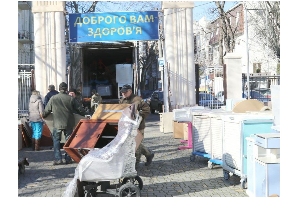 ГУМАНІТАРНА ДОПОМОГА ВІЙСЬКОВО-МЕДИЧНИМ ЗАКЛАДАМ ОДЕСИ