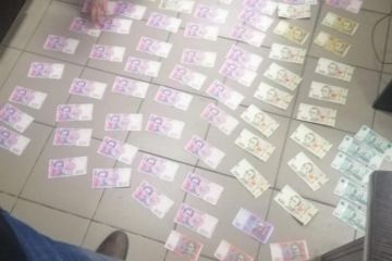 Посадових осіб Держпродспоживслужби викрито під час одержання неправомірної вигоди Посадових осіб Держпродспоживслужби викрито під час одержання неправомірної вигоди