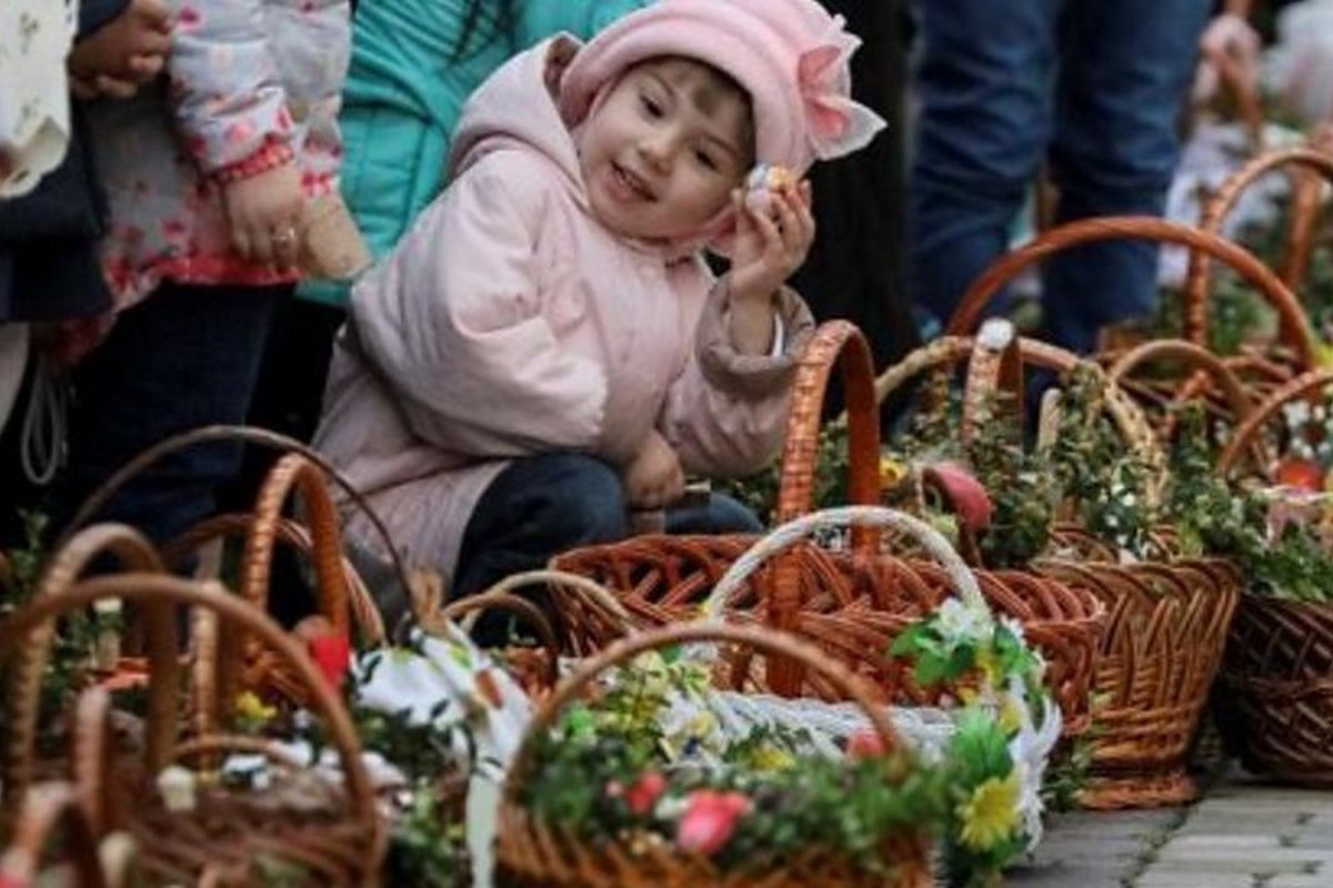 Святкування Світлого Христового Воскресіння в Україні відбулося за певними карантинними обмеженнями Святкування Світлого Христового Воскресіння в Україні відбулося за певними карантинними обмеженнями
