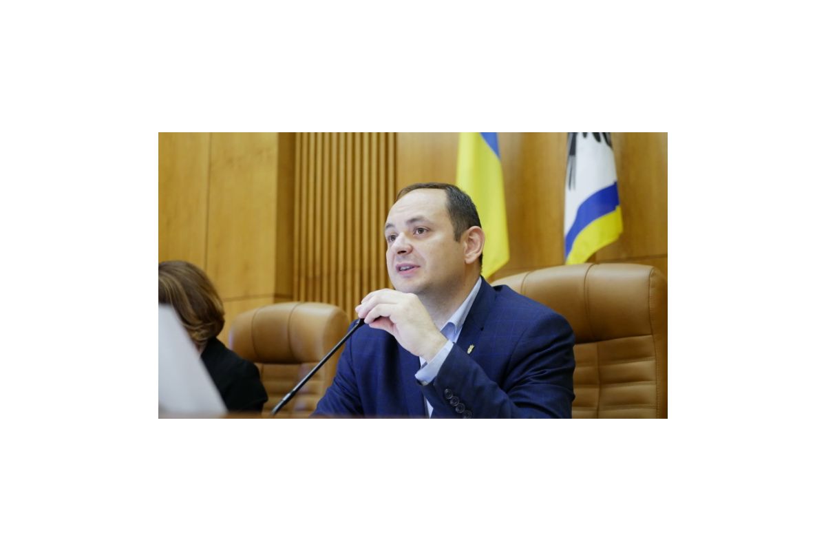Російське вторгнення в Україну : Мер Івано-Франківська Руслан Марцінків закликає мешканців 7, 8 та 9 травня сидіти вдома або виїхати за межі міста. Російське вторгнення в Україну : Мер Івано-Франківська Руслан Марцінків закликає мешканців 7, 8 та 9 травня сидіти вдома або виїхати за межі міста.