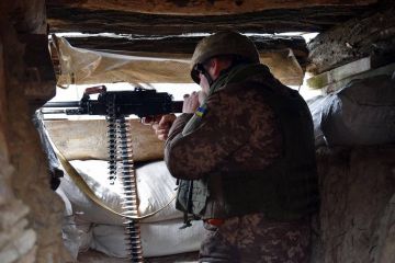 Російське вторгнення в Україну : Піхотинці першими беруть на себе основний удар російського окупанта на сході країни. Російське вторгнення в Україну : Піхотинці першими беруть на себе основний удар російського окупанта на сході країни.