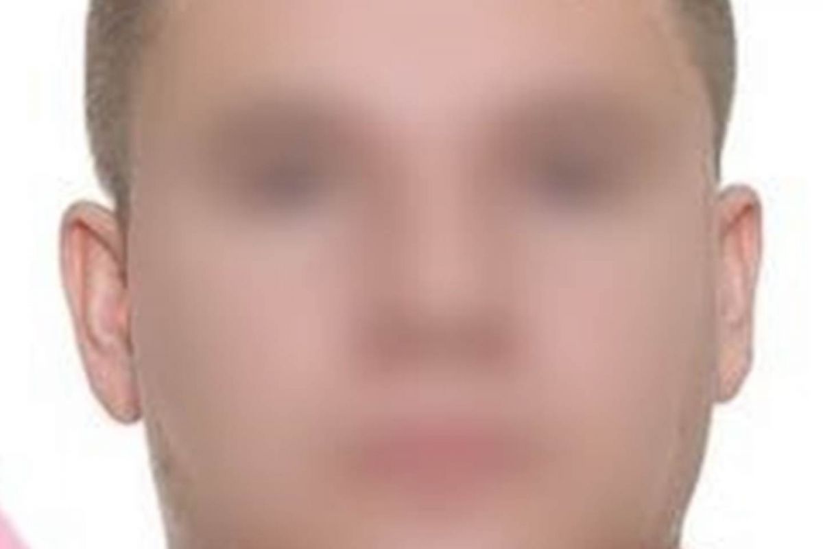 Розміщує працівників окупаційної адміністрації у захоплених будівлях Маріуполя – підозрюється так званий перший заступник голови «адміністрації Іллічівського району» Розміщує працівників окупаційної адміністрації у захоплених будівлях Маріуполя – підозрюється так званий перший заступник голови «адміністрації Іллічівського району»