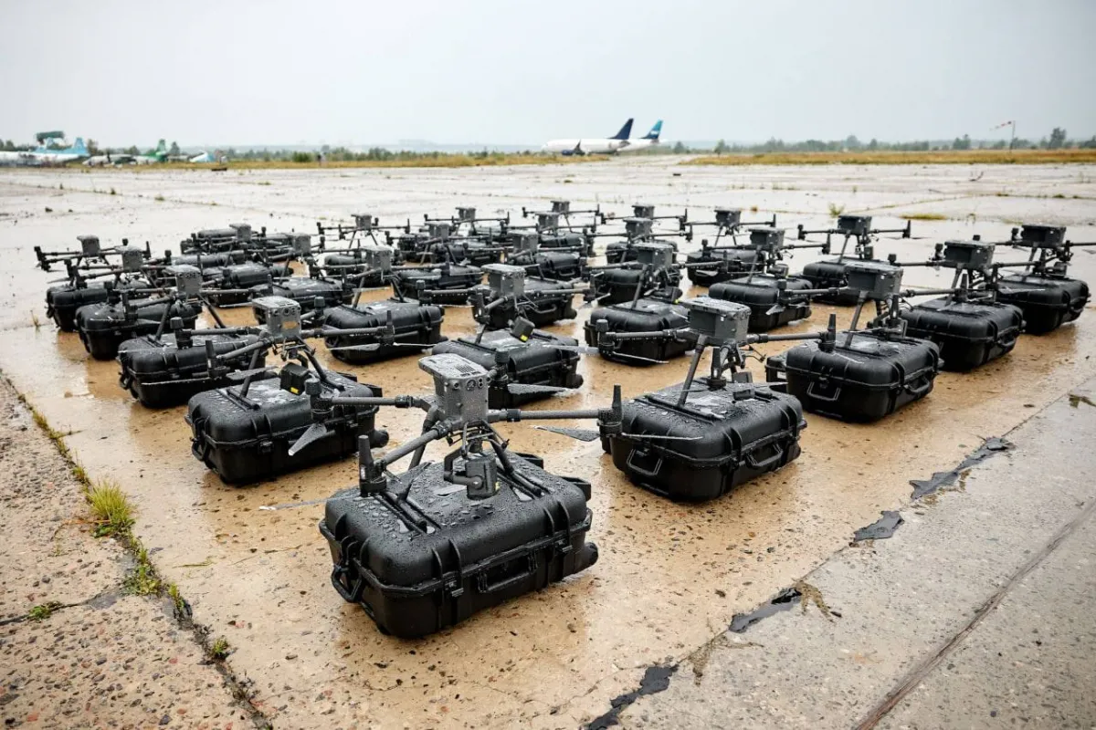 У рамках проєкту «Армія дронів» підготували 10 тисяч операторів БПЛА