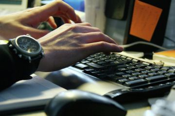 Мешканець Дружківки постане перед судом за зберігання та використання дитячої порнографії Мешканець Дружківки постане перед судом за зберігання та використання дитячої порнографії