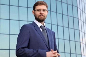 Тимур Турлов. Как аферист обманывает население на миллиарды Тимур Турлов. Как аферист обманывает население на миллиарды