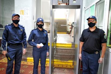 Українці в липні встановили антирекорд: намагалися пронести до органів Феміди понад 5 тисяч заборонених предметів Українці в липні встановили антирекорд: намагалися пронести до органів Феміди понад 5 тисяч заборонених предметів