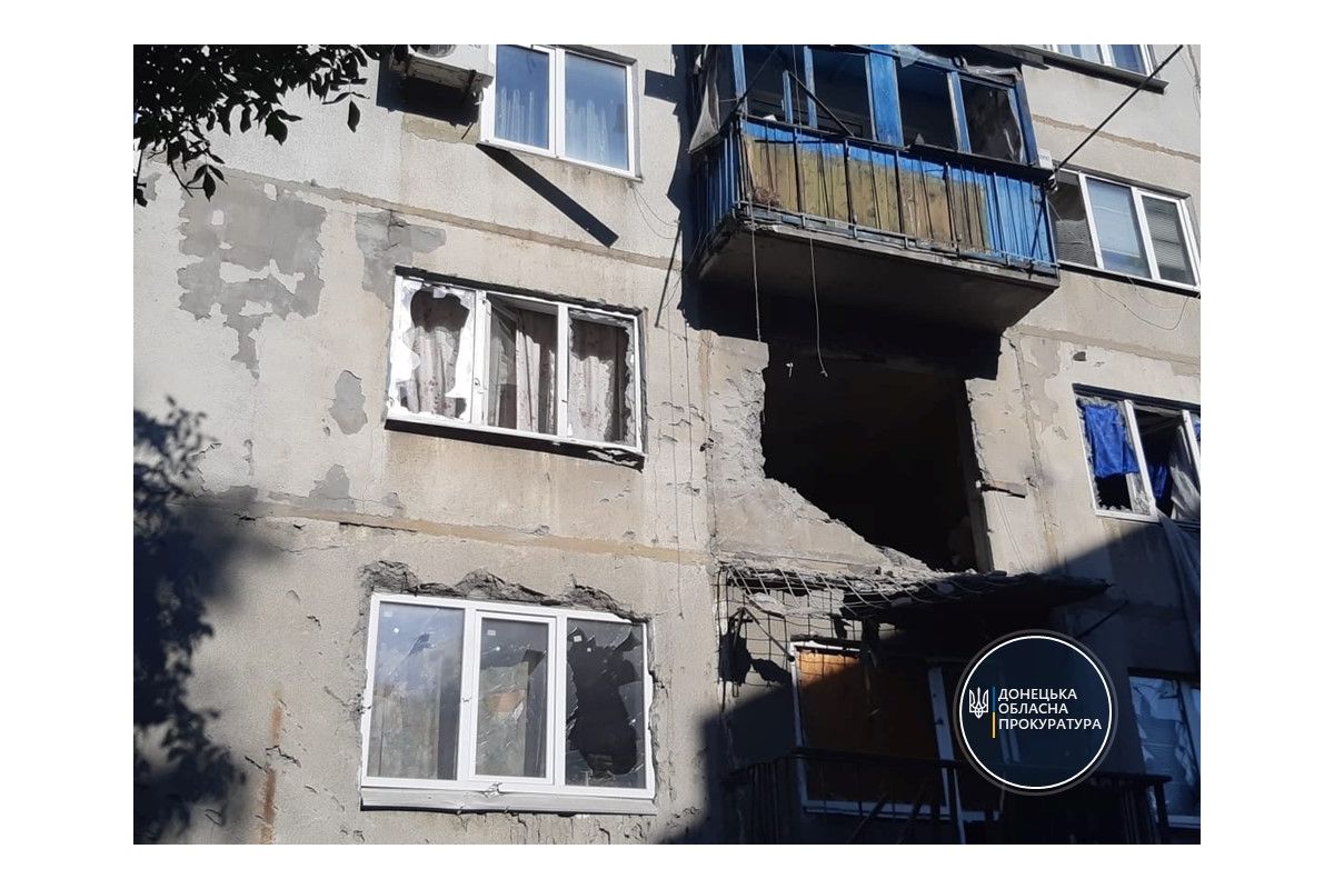 На Донеччині обстріл представниками НЗФ РФ Красногорівки, у ході якого поранено місцевого мешканця, кваліфіковано як порушення законів та звичаїв війни На Донеччині обстріл представниками НЗФ РФ Красногорівки, у ході якого поранено місцевого мешканця, кваліфіковано як порушення законів та звичаїв війни