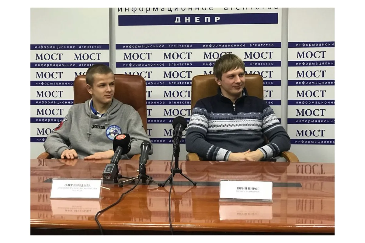 Петровский Александр Владимирович : солидарность с молодыми спортсменами