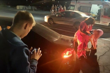 Сын кандидата в мэры Кривого Рога сбил ребенка на пешеходном переходе Сын кандидата в мэры Кривого Рога сбил ребенка на пешеходном переходе