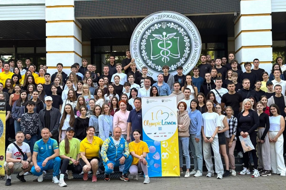 Спортивний старт для першокурсників: у ДПУ відбувся «Олімпійський урок – 2025» Спортивний старт для першокурсників: у ДПУ відбувся «Олімпійський урок – 2025»
