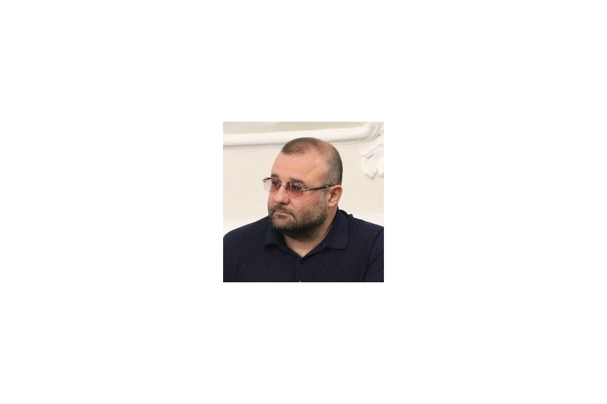 Петровський Олександр Володимирович: Підтримав художній медіа-проект «Говоримо українською», дана акція присвячена людям, які приїхали в Україну з різних куточків світу Петровський Олександр Володимирович: Підтримав художній медіа-проект «Говоримо українською», дана акція присвячена людям, які приїхали в Україну з різних куточків світу