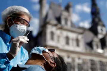 У Франції «вибух» коронавірусної інфекції У Франції «вибух» коронавірусної інфекції