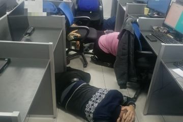 Викрито колекторів, які погрожували мешканцям Київщини та розповсюджували зображення порнографічного характеру Викрито колекторів, які погрожували мешканцям Київщини та розповсюджували зображення порнографічного характеру