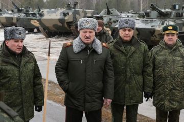 Лукашенко оголосив раптову перевірку бойової готовності армії - Міноборони Білорусі Лукашенко оголосив раптову перевірку бойової готовності армії - Міноборони Білорусі