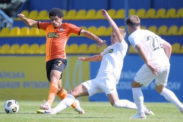 В 17 турі української прем'єр-ліги зустрілись "Шахтар" та "Олімпік" В 17 турі української прем'єр-ліги зустрілись "Шахтар" та "Олімпік"