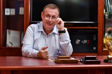 Мизрах Игорь: «Государственный служащий», кто он и наказывать ли его за нарушение Закона? Мизрах Игорь: «Государственный служащий», кто он и наказывать ли его за нарушение Закона?