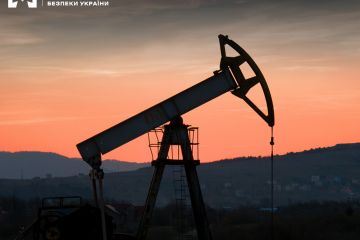 БЕБ повідомило про нову підозру екс-топ-менеджеру «Укртатнафти» в ухиленні від сплати ще 687 млн грн податків БЕБ повідомило про нову підозру екс-топ-менеджеру «Укртатнафти» в ухиленні від сплати ще 687 млн грн податків