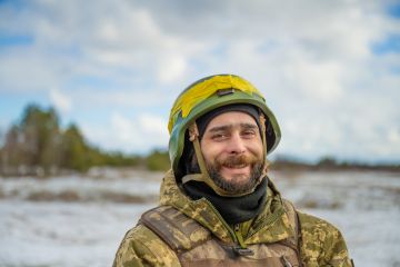 115 бригада ЗСУ: Обличчя військовослужбовців 115-ї окремої механізованої бригади ЗСУ 115 бригада ЗСУ: Обличчя військовослужбовців 115-ї окремої механізованої бригади ЗСУ