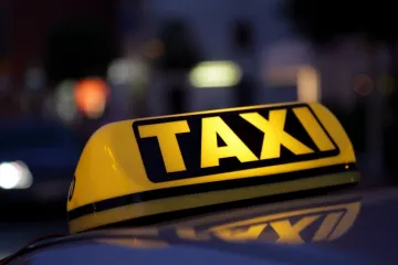 ​Аби працювати таксистом, неплатник аліментів погасив борг перед дитиною