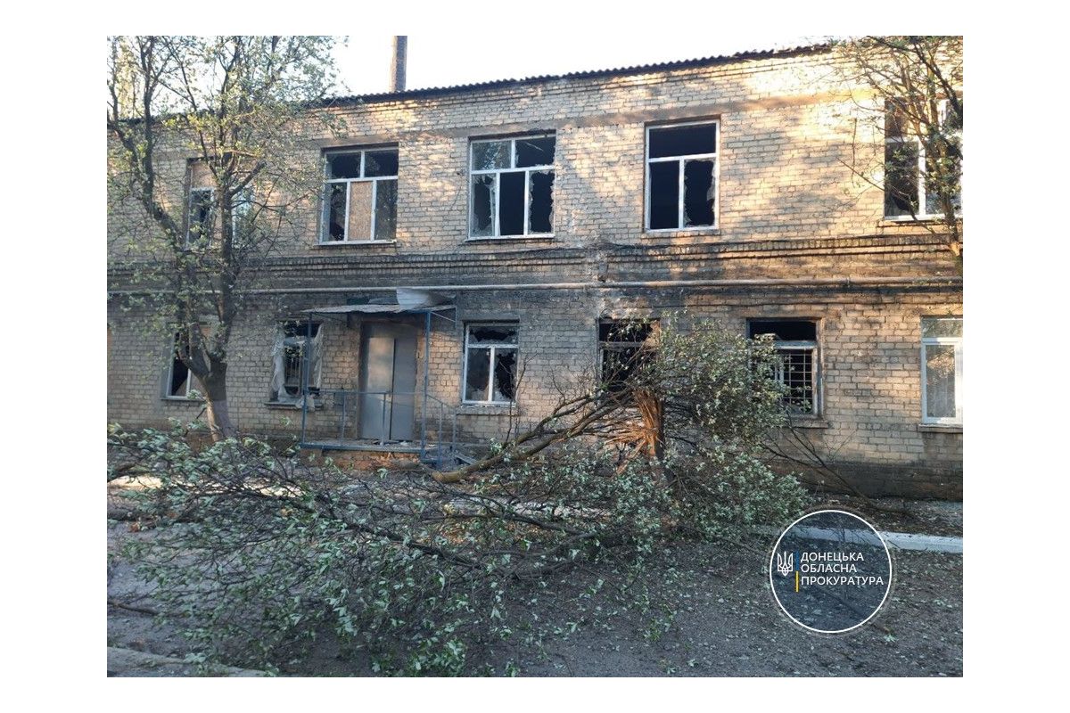 Розпочато кримінальне провадження за фактом обстрілу представниками НЗФ РФ лікарні у Красногорівці (ФОТО) Розпочато кримінальне провадження за фактом обстрілу представниками НЗФ РФ лікарні у Красногорівці (ФОТО)