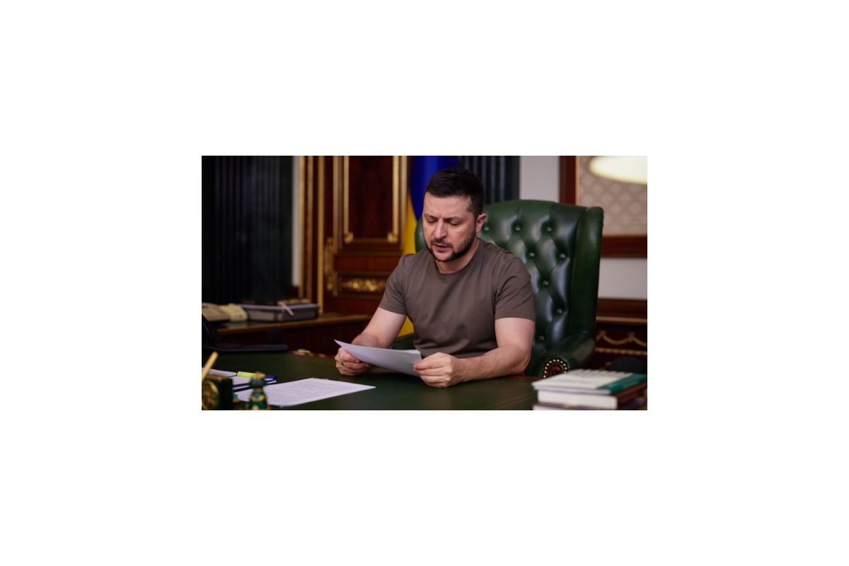 Українців нагороджуватимуть відзнакою «За мужність та відвагу» Українців нагороджуватимуть відзнакою «За мужність та відвагу»