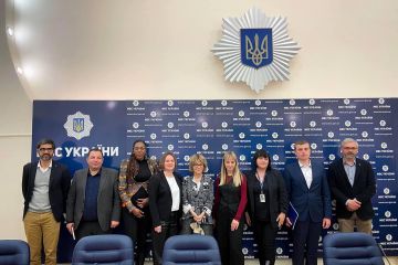 Російське вторгнення в Україну : МВС розпочало співпрацю з Amnesty International щодо фіксації та розслідування воєнних злочинів Російське вторгнення в Україну : МВС розпочало співпрацю з Amnesty International щодо фіксації та розслідування воєнних злочинів