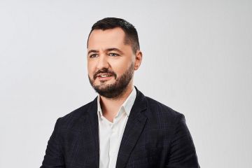 Держгеонадра на чолі з Романом Опімахом незаконно продали 413 гектарів на Житомирщині під бурштиновий кар’єр? Держгеонадра на чолі з Романом Опімахом незаконно продали 413 гектарів на Житомирщині під бурштиновий кар’єр?