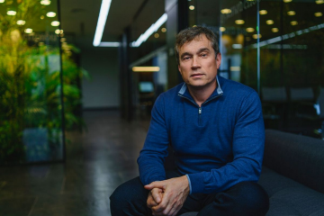 Василий Хмельницкий качает нефть в Иркутске и платит налоги агрессору Василий Хмельницкий качает нефть в Иркутске и платит налоги агрессору