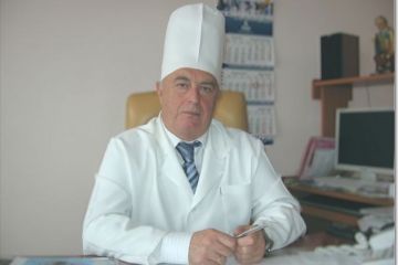 Скандал у Вінницькому обласному госпіталі ветеранів війни: головний лікар Валерій Бабійчук нараховував родичам матеріальну допомогу та премії, а пацієнтам не вистачає на харчування Скандал у Вінницькому обласному госпіталі ветеранів війни: головний лікар Валерій Бабійчук нараховував родичам матеріальну допомогу та премії, а пацієнтам не вистачає на харчування