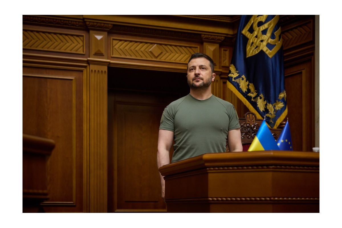 Зеленський назвав основні напрямки трансформації України, які держава має пройти за десять років Зеленський назвав основні напрямки трансформації України, які держава має пройти за десять років