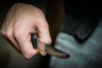 Намагався примирити: обвинуваченому у спричиненні людині смертельних ножових поранень загрожує до 10 років ув’язнення Намагався примирити: обвинуваченому у спричиненні людині смертельних ножових поранень загрожує до 10 років ув’язнення