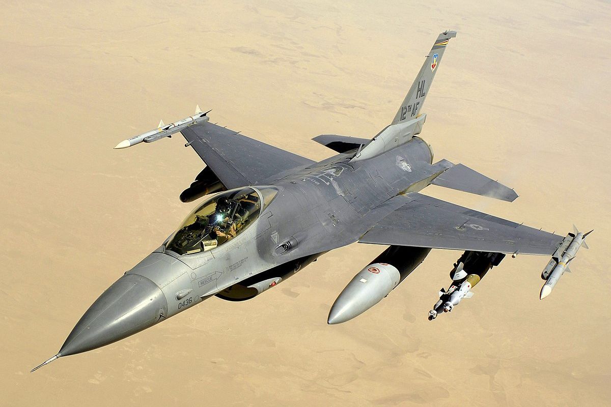 F-16 на озброєнні ЗСУ – це перший крок до модернізації наших Повітряних сил на шляху до НАТО F-16 на озброєнні ЗСУ – це перший крок до модернізації наших Повітряних сил на шляху до НАТО