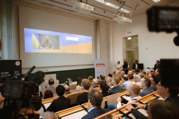 Єрмак закликав дотримуватись Формули миру під час  виставки Russian War Crimes («Російські воєнні злочини») Єрмак закликав дотримуватись Формули миру під час  виставки Russian War Crimes («Російські воєнні злочини»)