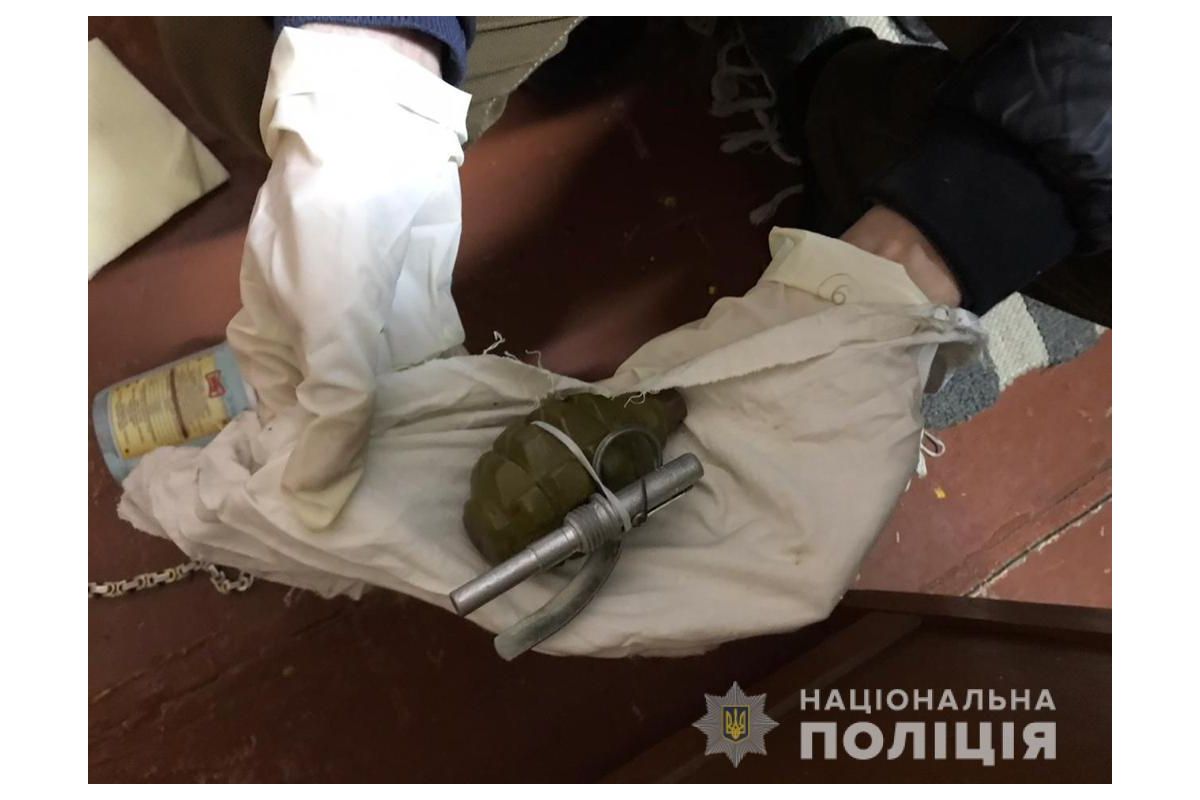 Поліція затримала двох дніпрян за розбійний напад на підприємство Поліція затримала двох дніпрян за розбійний напад на підприємство