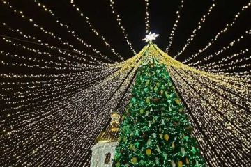 Кличко розповів, чи планують у Києві ставити ялинку на Новий рік Кличко розповів, чи планують у Києві ставити ялинку на Новий рік