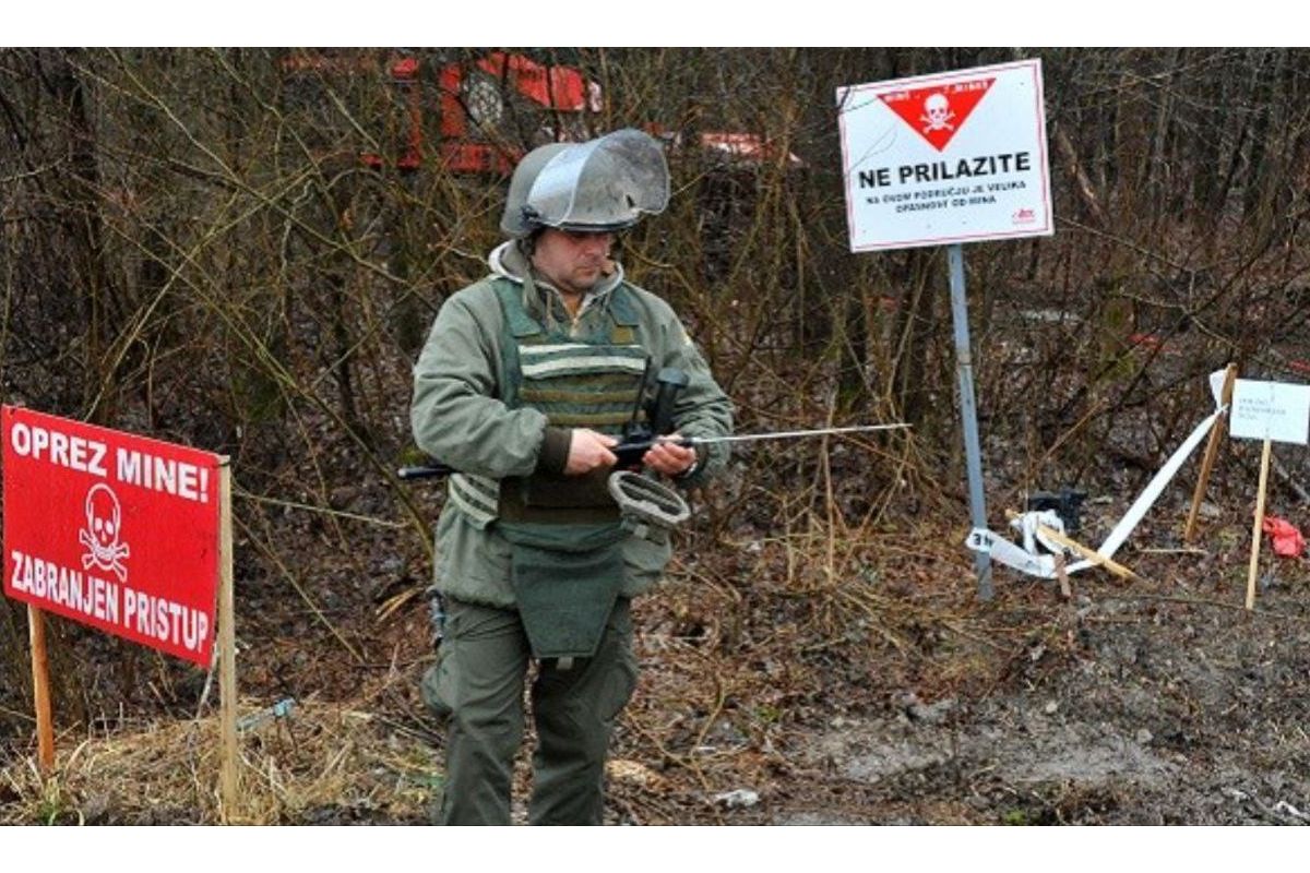 Хорватія допоможе розміновувати Луганщину, – голова Луганської ОВА Хорватія допоможе розміновувати Луганщину, – голова Луганської ОВА